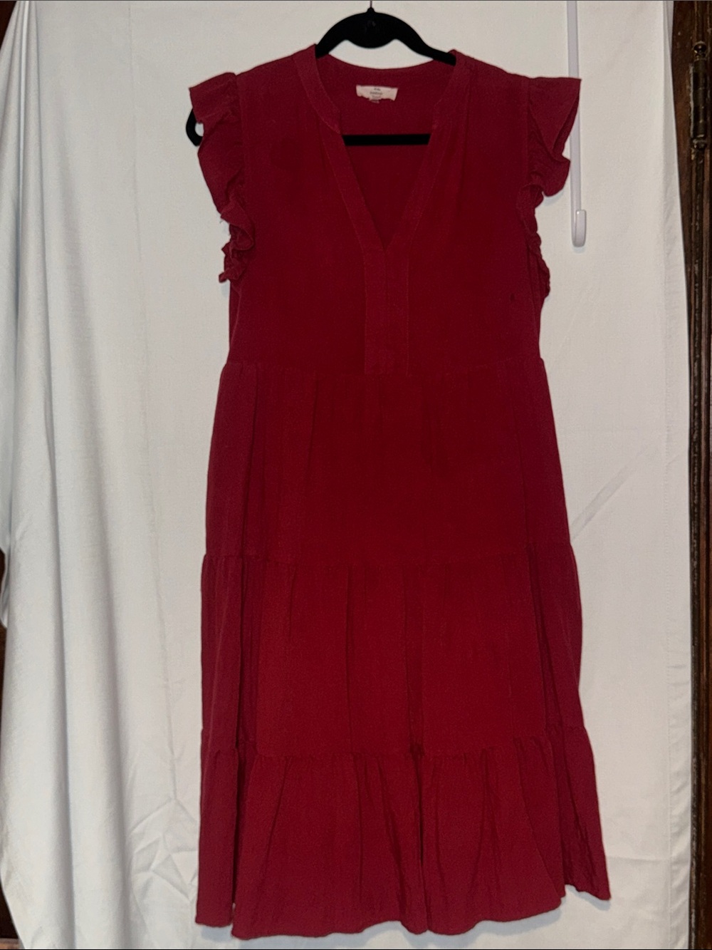 entro Burgundy V-Neck Ruffle Sleeve Tiered Midi Dress with pockets